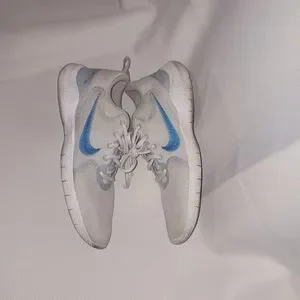 Nike Flex | Shoes | Nike Flex Experience Rn Pure Platinum  display picture 3
